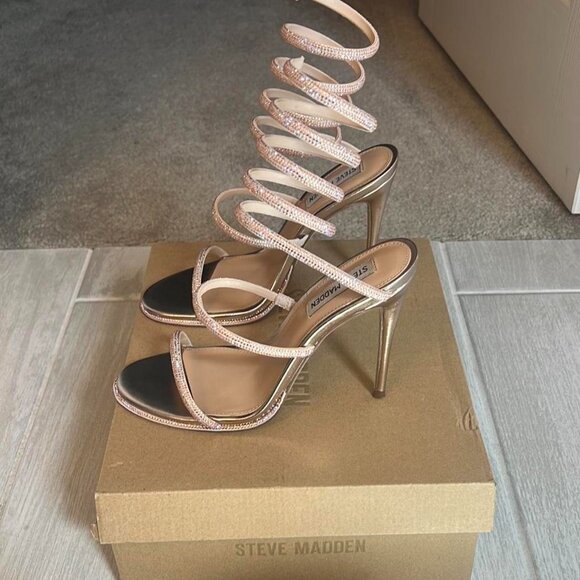 Steve Madden Women's Gold and Pink Courts - Picture 1 of 5